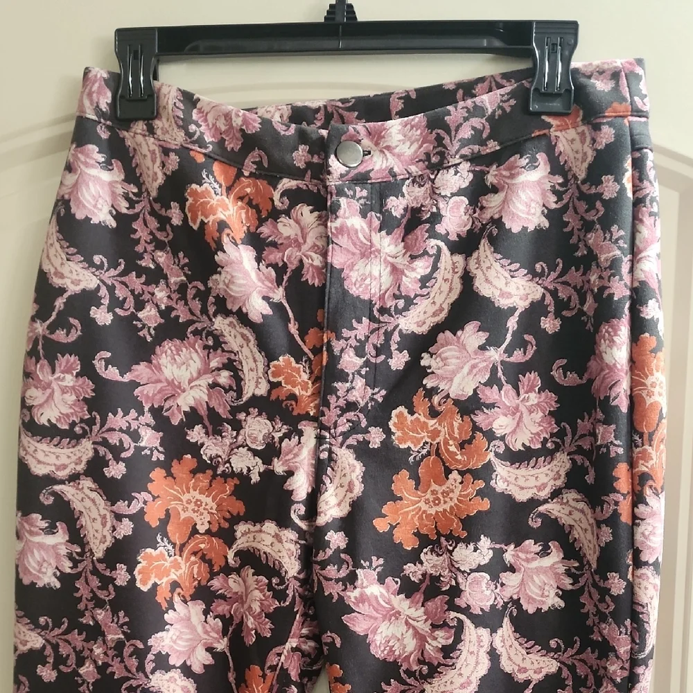 Forever 21 Kids Floral Bell-Bottom Pants - Black and Pink - Picture 2 of 7
